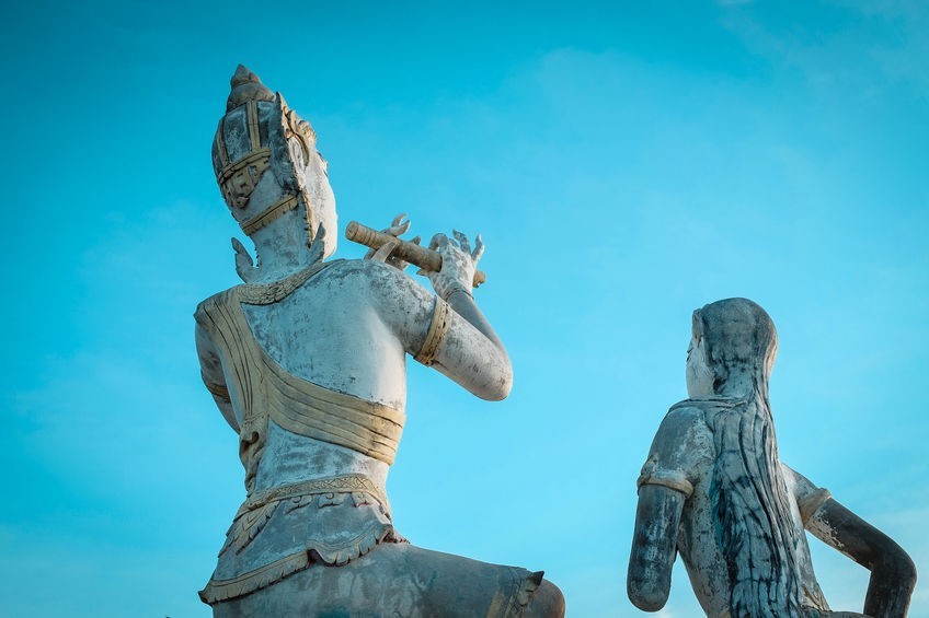 Le RasaLila : l'amour en mouvement dans le yoga Le Rasa Lila : l'amour en mouvement, danse d'absolu