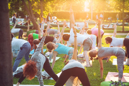 le yoga pour l'autonomisation des femmes Le thème 2024 : le yoga pour l'autonomisation des femmes