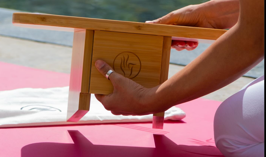 Découvrez le banc de meditation pliable Chin Mudra Banc de meditation chin mudra