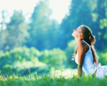 Le yoga et les femmes : de l'ombre à la lumiére