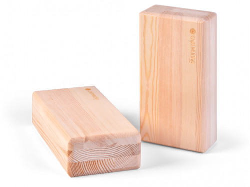 Mattone in legno massiccio